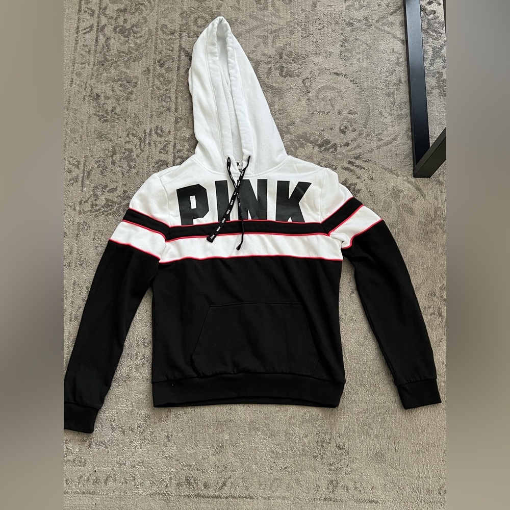 Victoria's Secret Black and White Color-Blocked Jacket